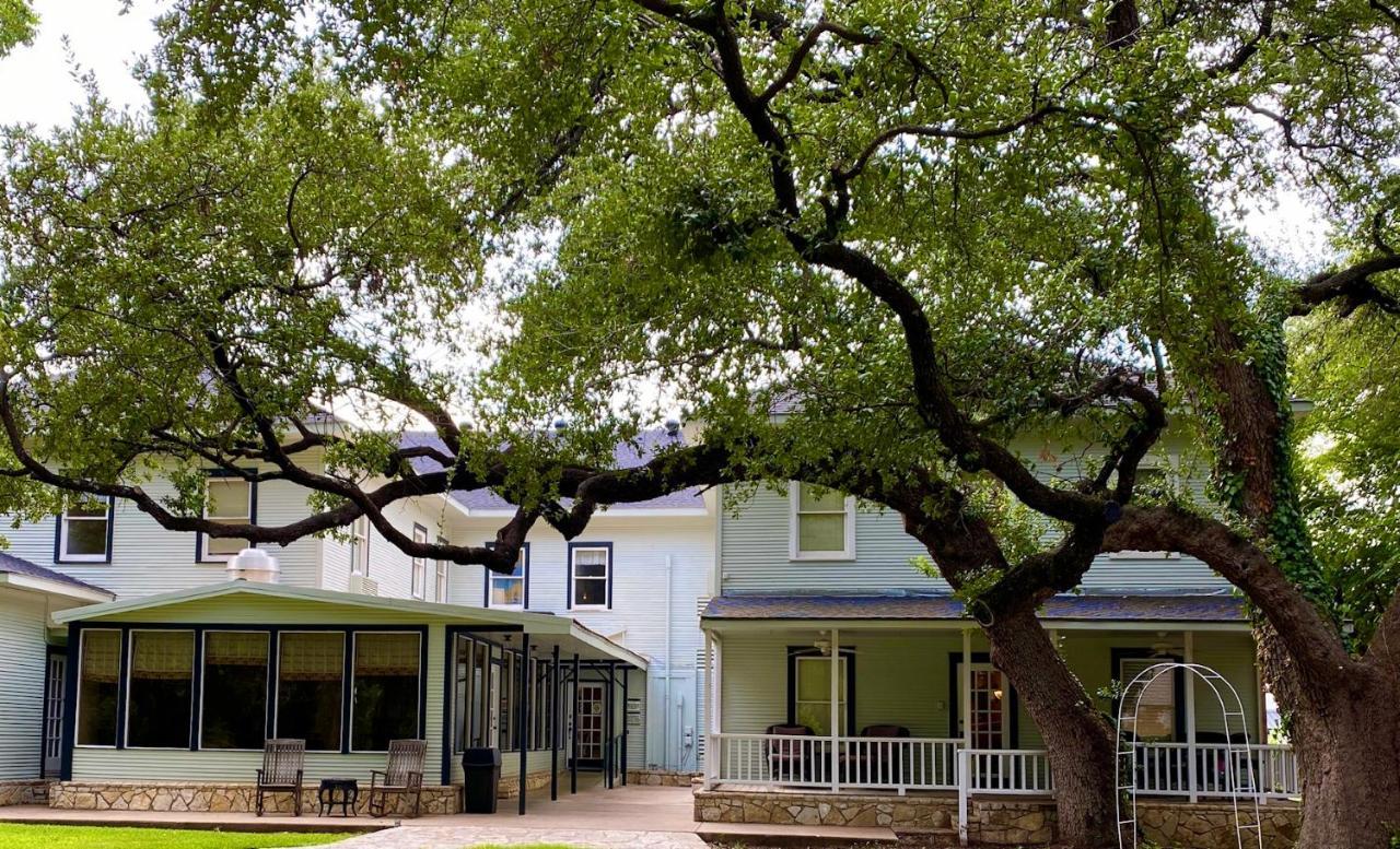 Inn On The River Glen Rose Exterior foto